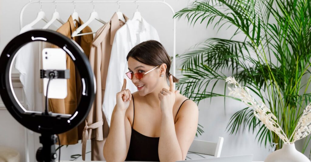 ABEMAプレミアム限定で配信されているオリジナル作品の紹介画面