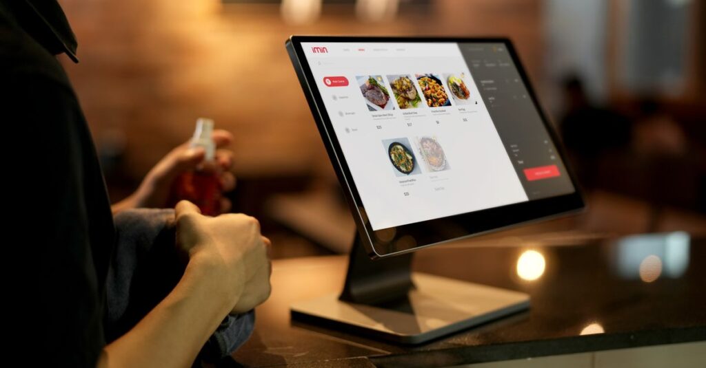 コープデリ定期利用に向いている人の特徴をまとめた図解