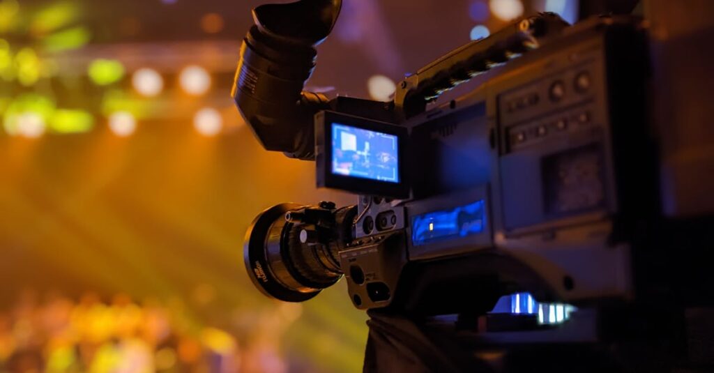 家庭内で複数のテレビにスカパーを接続している構成図。