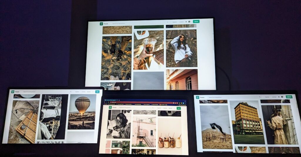 ABEMAプレミアムの無料体験を利用しているスマートフォン画面の様子