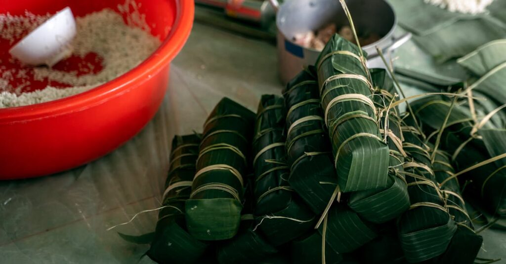 調味料サブスクで届いた調味料を使って料理する人の様子