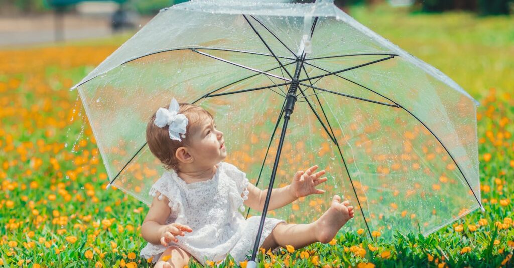 アロベビー ミルクローションが新生児から使える理由を説明する画像。天然由来成分や無添加処方が強調されている。