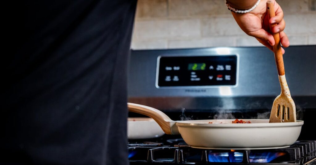 料理の時間・お金・心のゆとりのバランスを考えるイメージ図