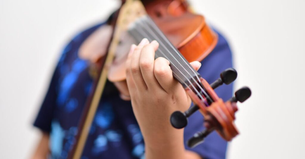 And TOYBOXのおもちゃで楽しそうに遊ぶ子どもの笑顔