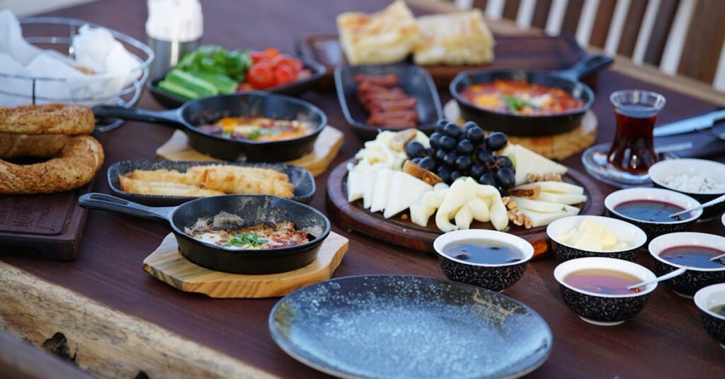 テーブルに並べられたパルシステムの宅配セットの中身