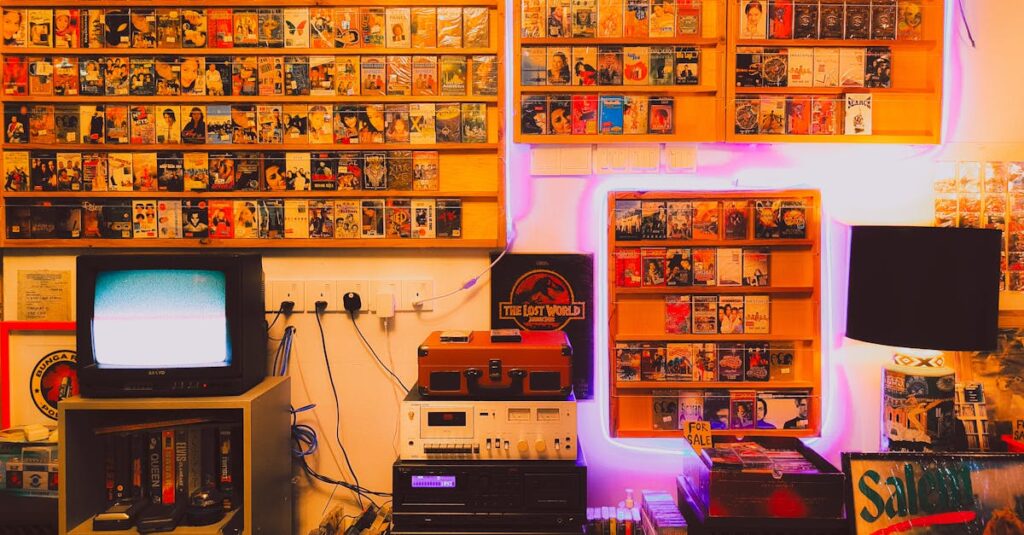 スカパー番組を録画するためのレコーダー設定や対応機器の図。