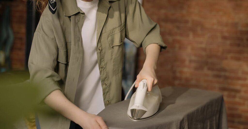 家事代行で対応可能な作業一覧。清掃、洗濯、整理整頓などの項目がイラストで表現されている。