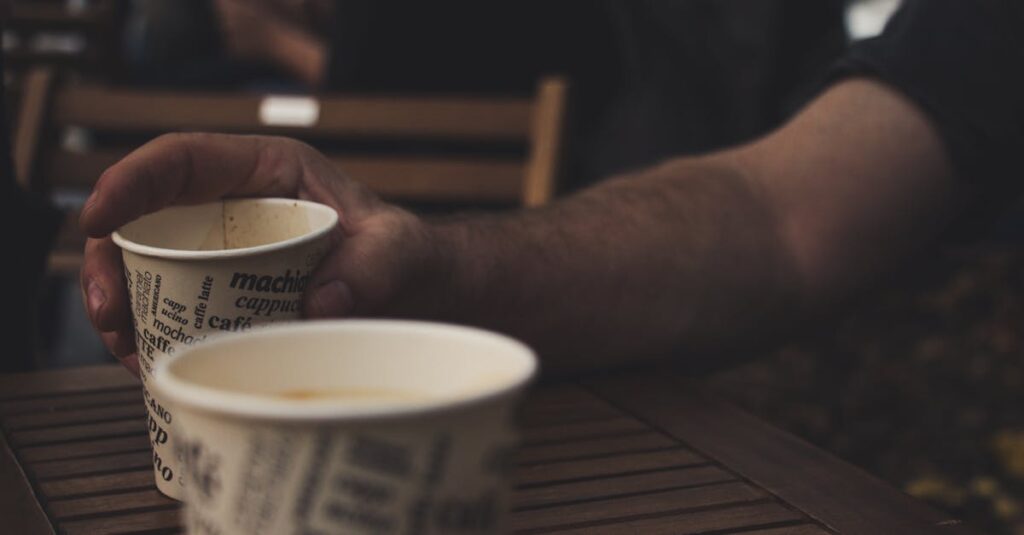 珈琲きゃろっとの利用者層は30代〜50代を中心に幅広く、男女問わず人気があります。