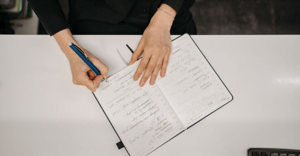 生徒一人ひとりに合わせた学習計画と進捗管理を行う家庭教師