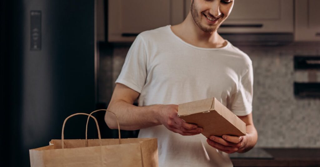 パルシステムの食品パッケージはシンプルで清潔感がある