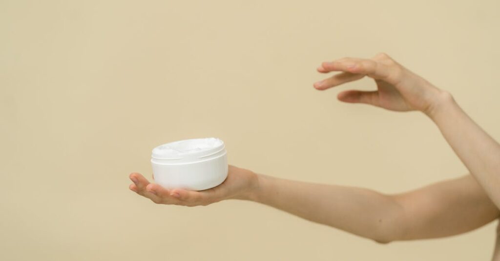 アロベビー、ピジョン、ママアンドキッズ、ジョンソンベビーそれぞれの特徴を比較したチャート画像。