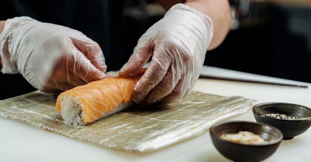 四季折々の天然素材を用いた和食の原点を伝える画像。